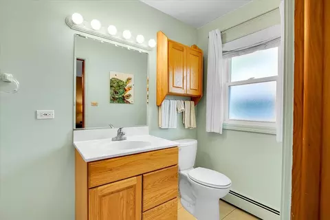 Bath - 443 S Lombard Rd, Itasca, IL 60143 photo 3 of 5