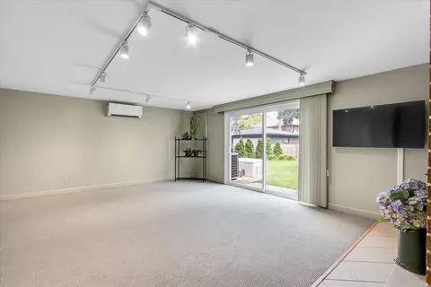 Living - 443 S Lombard Rd, Itasca, IL 60143 photo 6 of 6
