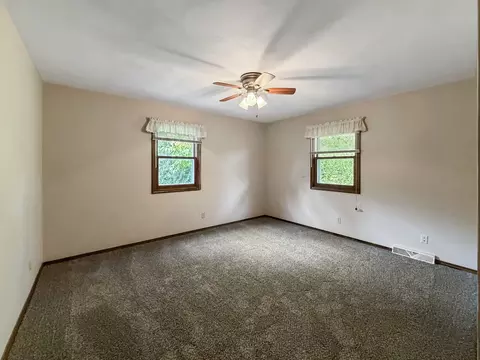 659 Sioux Dr, Freeport, IL 61032 photo 27
