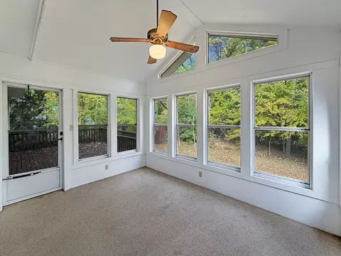 659 Sioux Dr, Freeport, IL 61032 photo 23