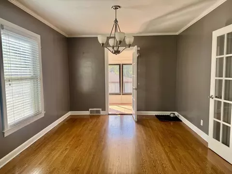 518 Clark St, Elgin, IL 60123 photo 6