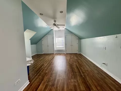 518 Clark St, Elgin, IL 60123 photo 13