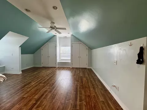 518 Clark St, Elgin, IL 60123 photo 17