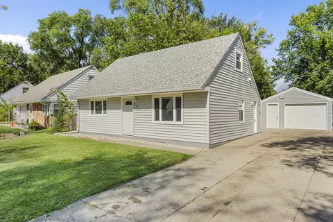 230 Arcadia St, Park Forest, IL 60466