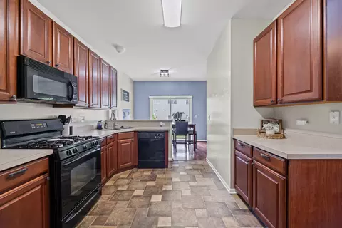 Kitchen - 17526 Gilbert Dr, Lockport, IL 60441 photo 1 of 3