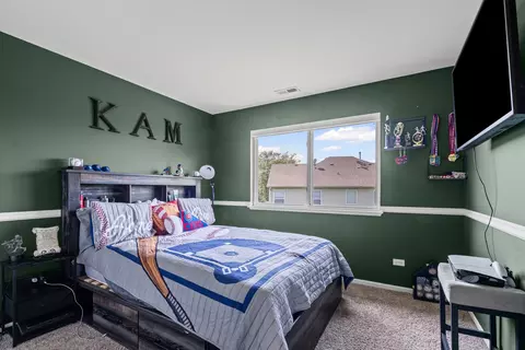 Bedroom - 17526 Gilbert Dr, Lockport, IL 60441 photo 3 of 3