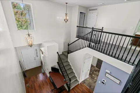 Entry Way - 17526 Gilbert Dr, Lockport, IL 60441 photo 3 of 3