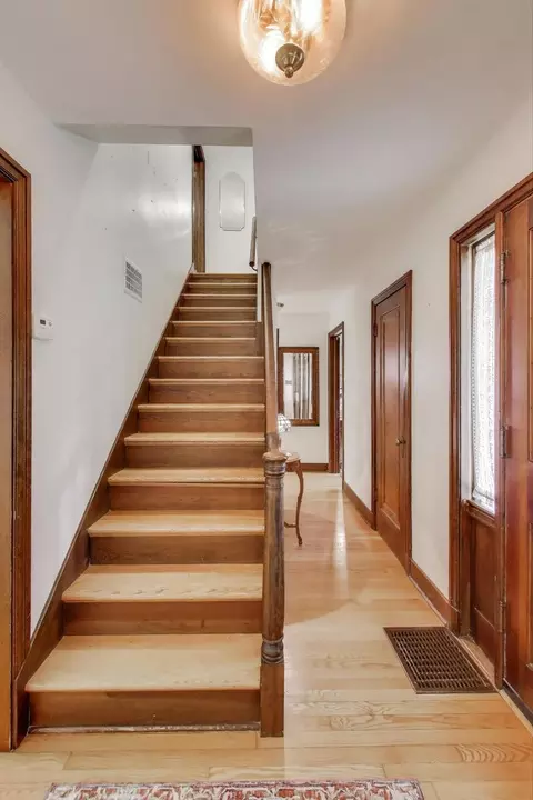 Entry Way - 908 Lexington St, Wheaton, IL 60187 photo 1 of 1