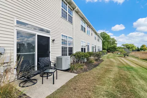 Exterior - 24037 W Pear Tree Cir, Plainfield, IL 60585 photo 2 of 2