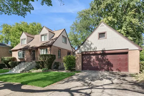 3850 Hull St, Skokie, IL 60076
