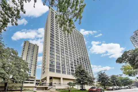 5201 S Cornell Ave #20E, Chicago, IL 60615
