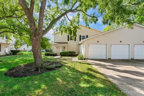 2125 Dogwood Ln #2125, Palatine, IL 60074