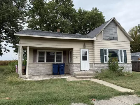 315 N Eldon St, Cisco, IL 61830