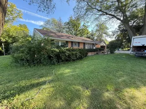 1 S777 Westview Ave, Lombard, IL 60148