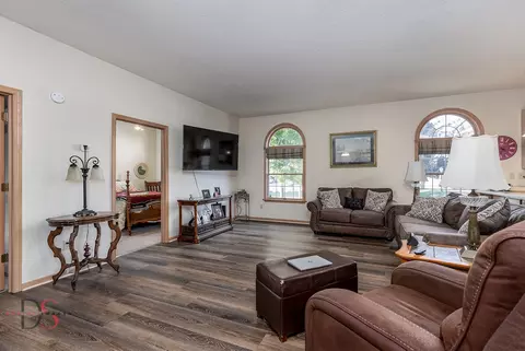 Living - 601 Boulder Dr #A1, Morris, IL 60450 photo 1 of 2