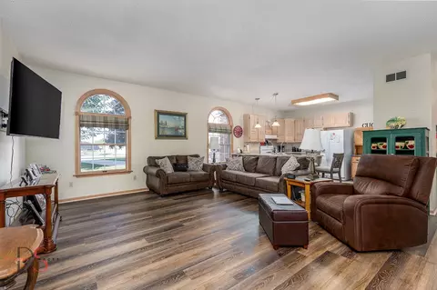 Living - 601 Boulder Dr #A1, Morris, IL 60450 photo 2 of 2