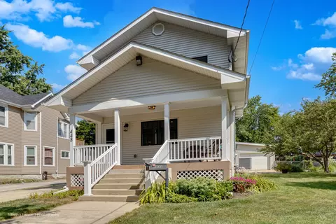 448 South Ave, Aurora, IL 60505