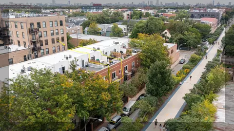 2516 W Bloomingdale Ave #C, Chicago, IL 60647
