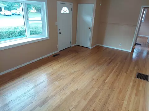 Living - 15623 S Frederick Ave, Plainfield, IL 60544 photo 1 of 3