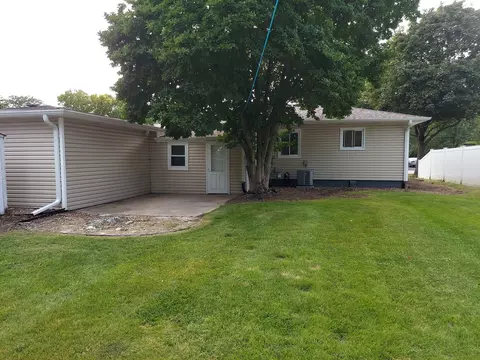 Exterior - 15623 S Frederick Ave, Plainfield, IL 60544 photo 2 of 3