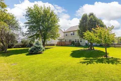 Exterior - 26314 W Silver Stream Dr, Channahon, IL 60410 photo 8 of 9
