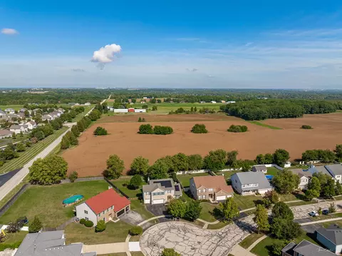 View/Area - 26314 W Silver Stream Dr, Channahon, IL 60410 photo 4 of 8