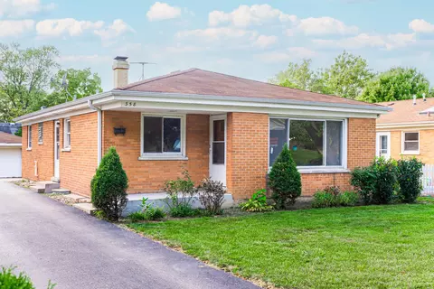 358 N Craig Pl, Lombard, IL 60148