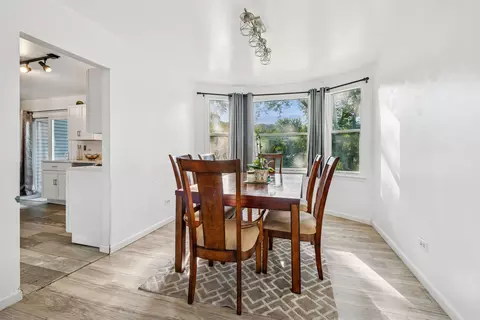 Dining - 1535 Teri Ln, Algonquin, IL 60102 photo 1 of 1
