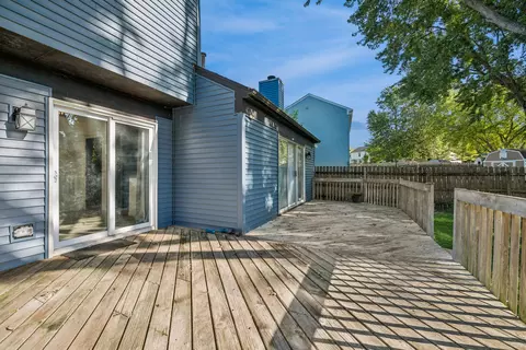 Exterior - 1535 Teri Ln, Algonquin, IL 60102 photo 2 of 4