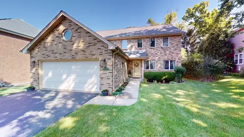 3350 Henley St, Glenview, IL 60025