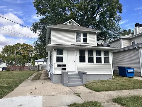 706 Illinois Ave, Ottawa, IL 61350
