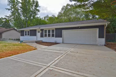 1403 James Ct, Ottawa, IL 61350