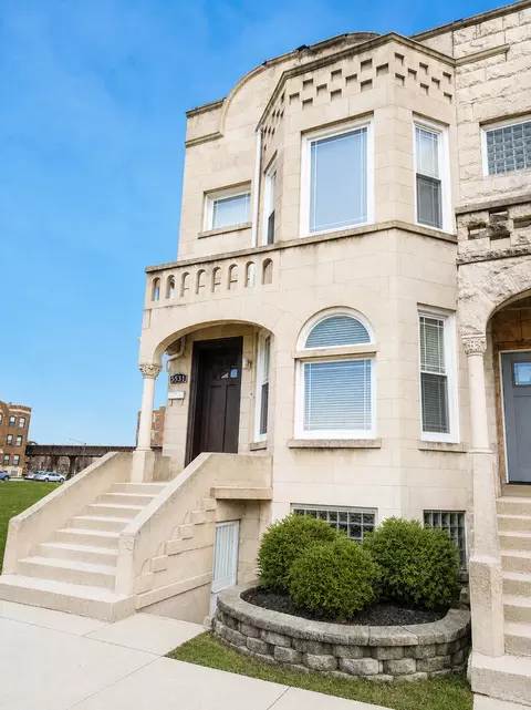 5317 S Prairie Ave, Chicago, IL 60615