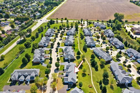 View/Area - 507 Legend Ln, Mchenry, IL 60050 photo 3 of 6