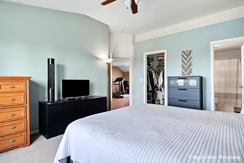 Bedroom - 507 Legend Ln, Mchenry, IL 60050 photo 3 of 3