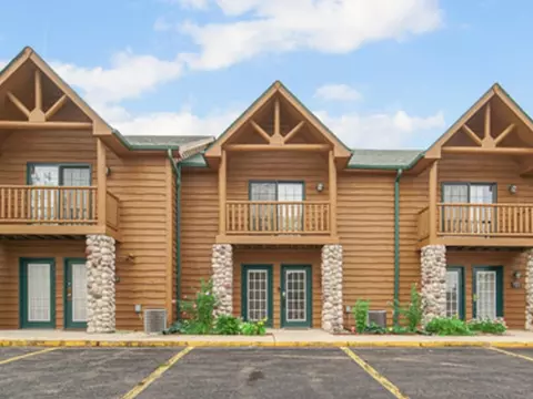 2643 N State Route 178 Hwy #Y-3, Utica, IL 61373