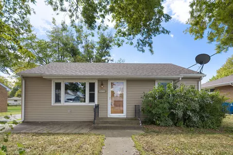 Exterior - 1040 W South St, Bradley, IL 60915 photo 6 of 6
