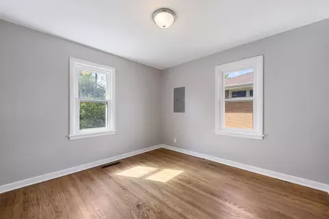 Bedroom - 1040 W South St, Bradley, IL 60915 photo 2 of 2