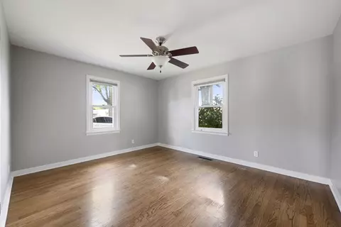 Bedroom - 1040 W South St, Bradley, IL 60915 photo 1 of 2