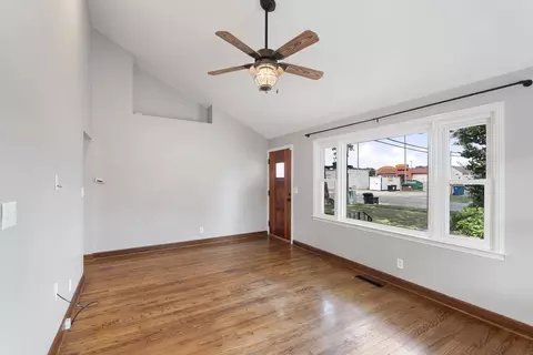 Living - 1040 W South St, Bradley, IL 60915 photo 3 of 4