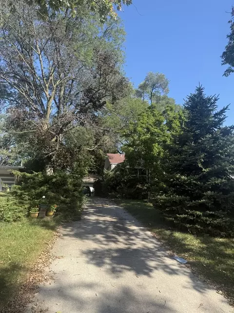 1032 61st St, Downers Grove, IL 60516