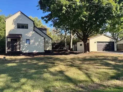 38603 N Pine Grove Ave, Wadsworth, IL 60083