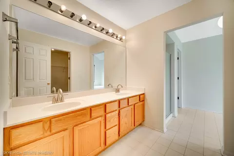 1151 Struckman Blvd, Bartlett, IL 60103 photo 21