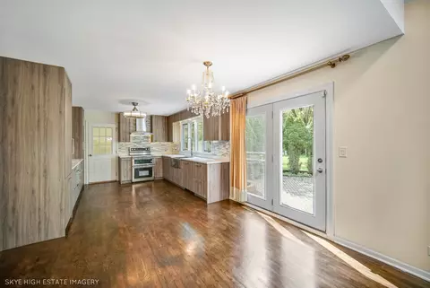 1151 Struckman Blvd, Bartlett, IL 60103 photo 9
