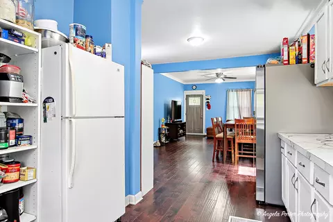 Entry Way - 210 Orchard St, Elgin, IL 60123 photo 1 of 1