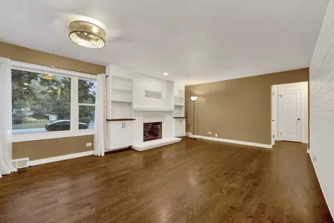 Living - 614 Polo Dr, Wheaton, IL 60187 photo 1 of 4