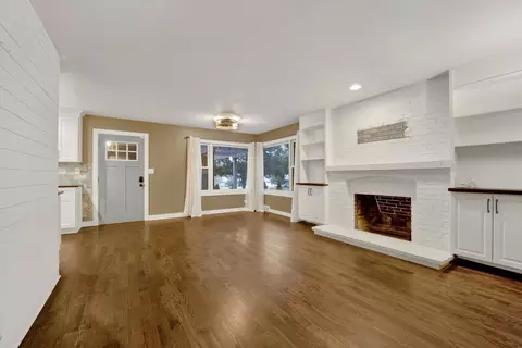 Living - 614 Polo Dr, Wheaton, IL 60187 photo 4 of 4