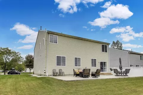 Exterior - 14436 Capital Dr, Plainfield, IL 60544 photo 5 of 6