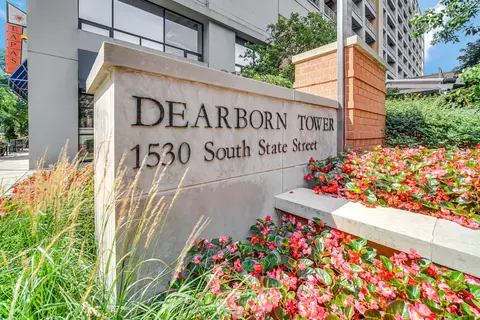 1530 S State St #705, Chicago, IL 60605