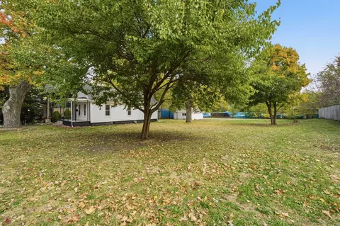 807 N Morris Ave, Bloomington, IL 61701 photo 16